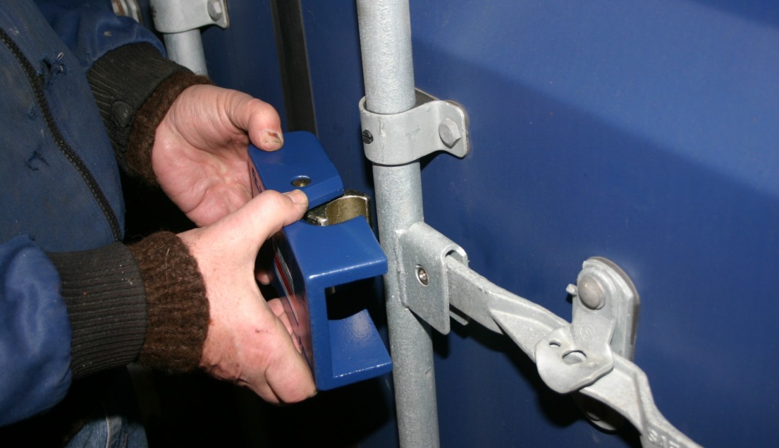 Fixlock til container