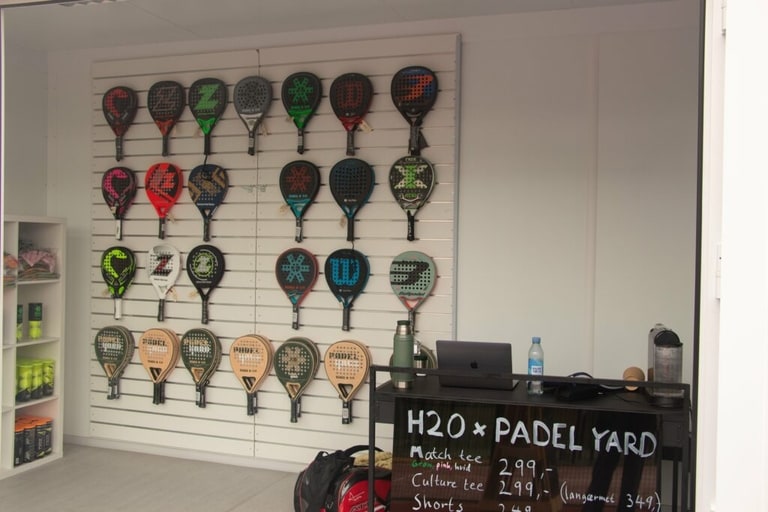 Padel Yard Reffen containere
